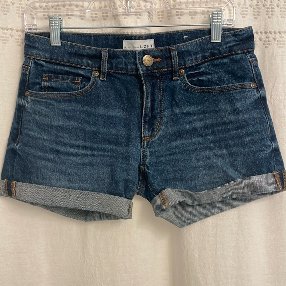 LOFT Denim Jean Short - Size 00